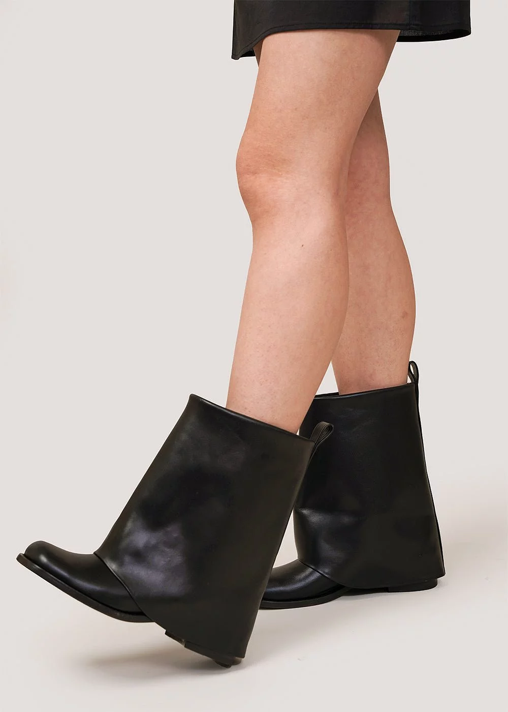 Black Folded Boots