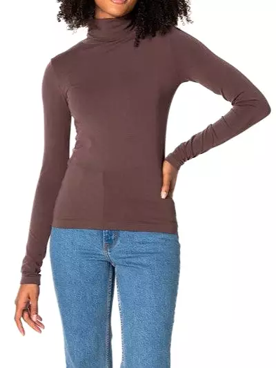 C'EST MOI Bamboo Short Turtleneck Top