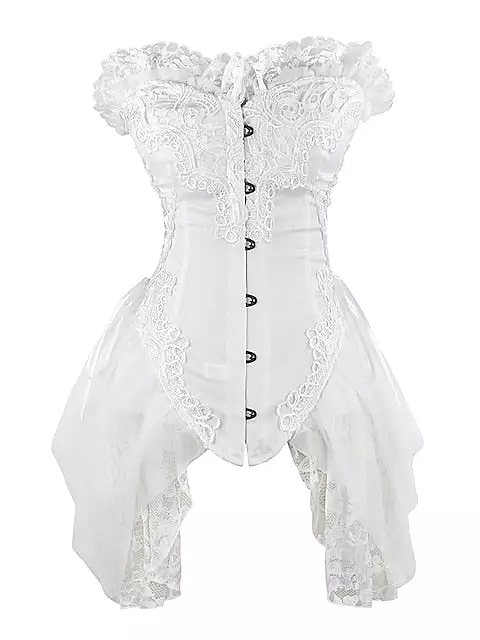 Curvaceous Lace Me Up: a Plus-Size Corset for Special Events