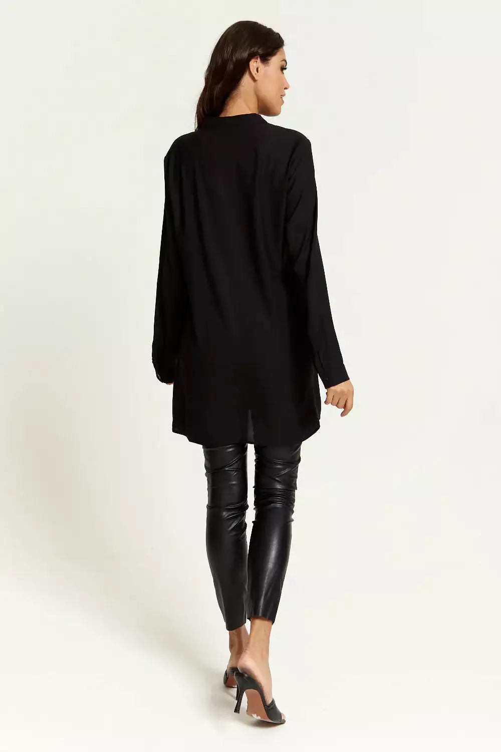 Hoxton Gal Long Sleeves Button Detailed Tunic