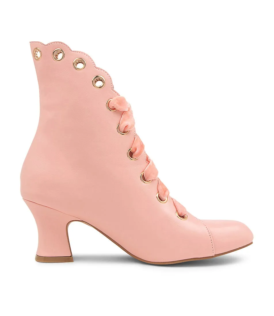 I LOVE BILLY Yonita Rose Dress Boots