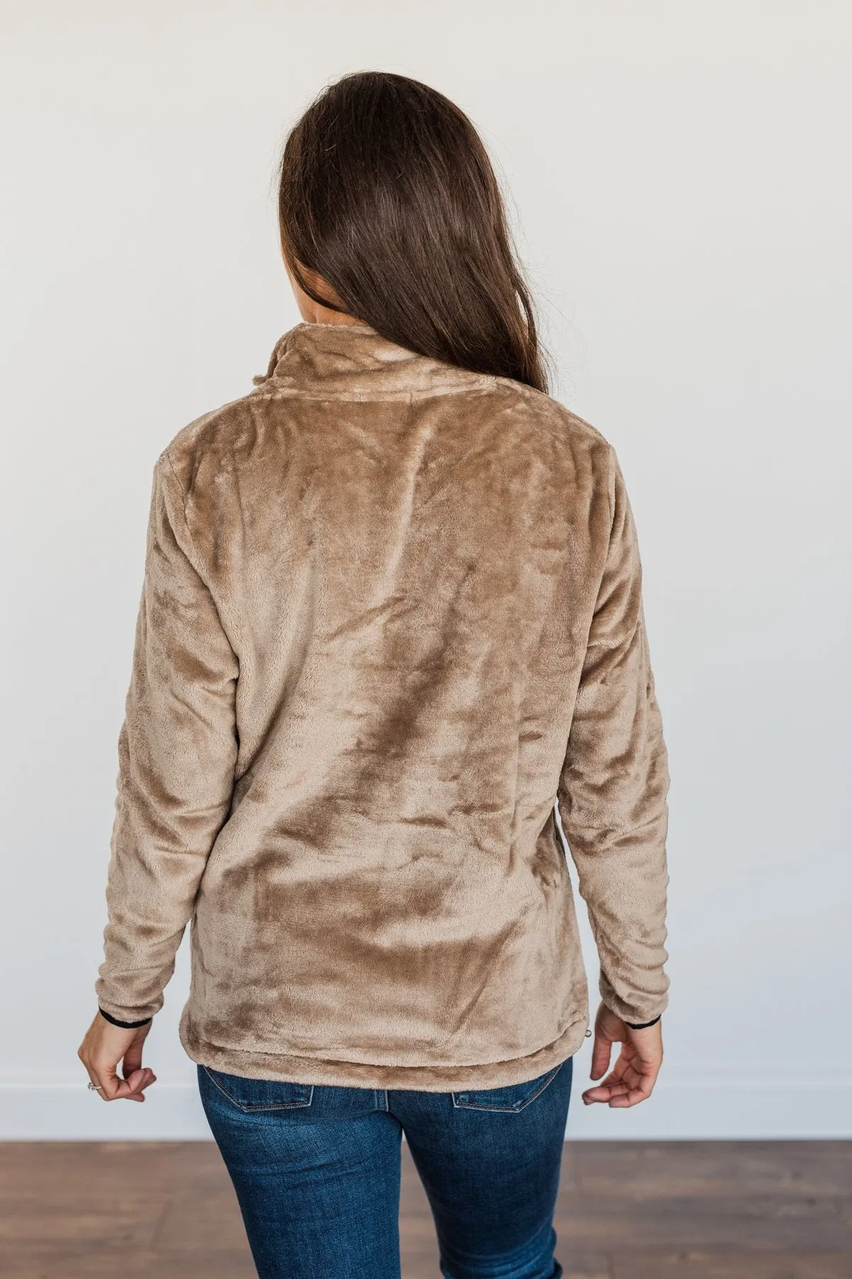 Lean A Little Closer Quarter Zip Sherpa- Mocha