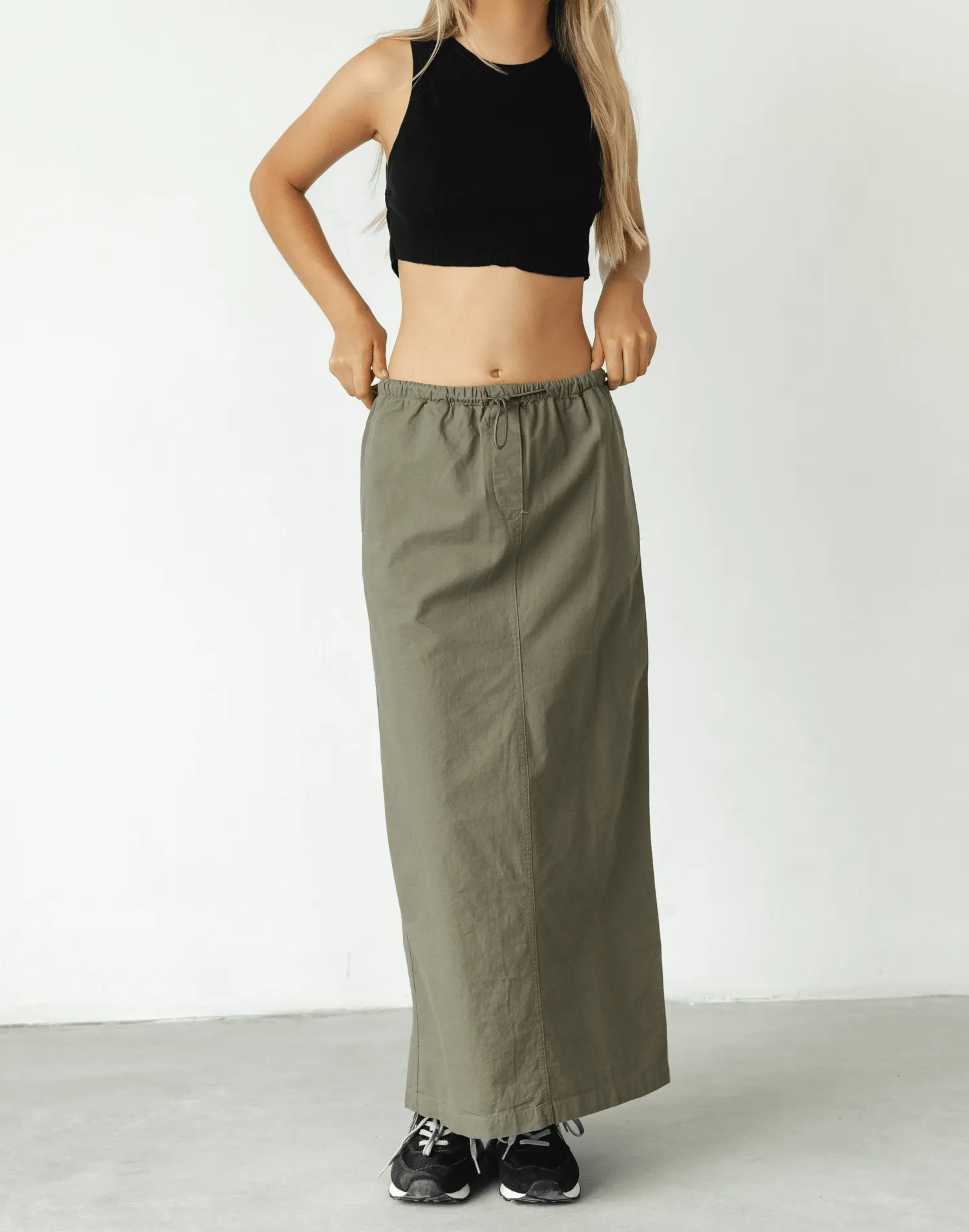 Myrtle Maxi Skirt (Khaki)