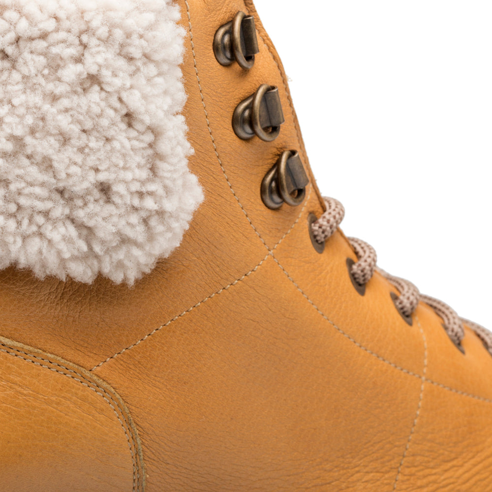 Shearling Alpine Boot